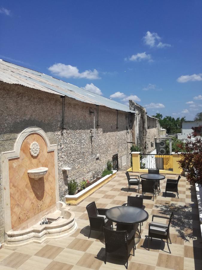 ホテル Izamal Plaza エクステリア 写真
